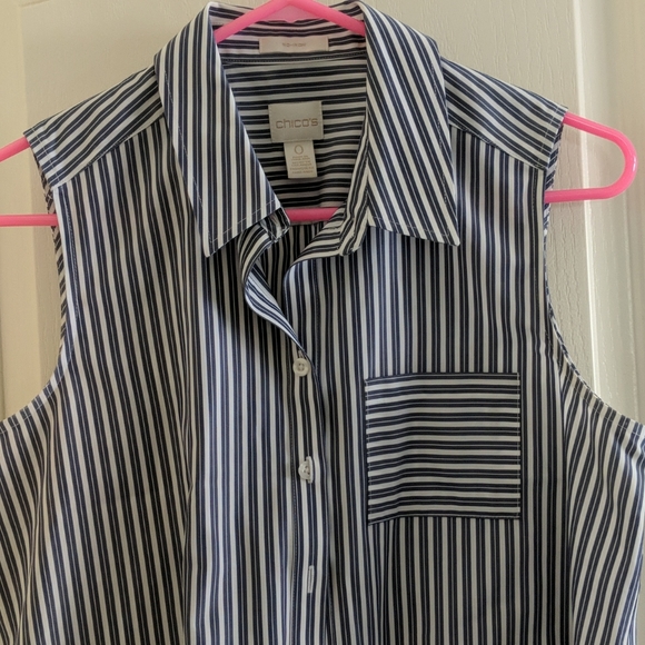 Chicos, no iron, size O, pin stripe sleeveless top - Picture 3 of 6